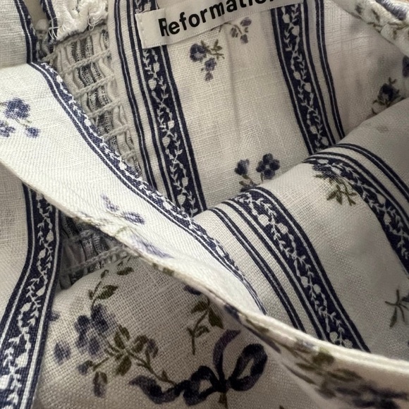 Reformation Birgitte blue flowers - Picture 7 of 7